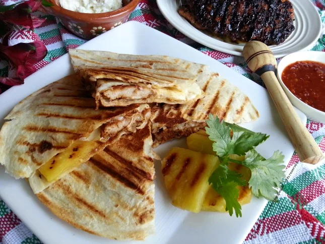 Quesadilla La Gringa with Pastor Pork, Pineapple and Ranchero Queso Fresco #GoAuntentico #QuesadillaCookOff Quesadilla La Gringa with Pastor Pork, Pineapple and Ranchero Queso Fresco #GoAuntentico #QuesadillaCookOff