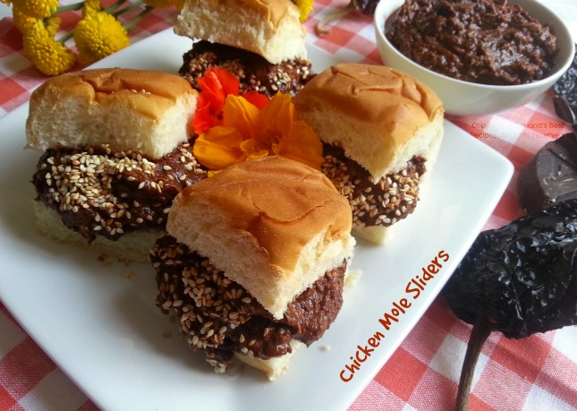 Chicken Mole Sliders great recipe for parties #GoPupule