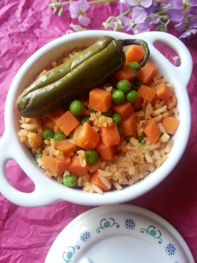 Using soybean oil I can cook my favorite traditional dishes like this Mexican Rice recipe #USBtradiciones