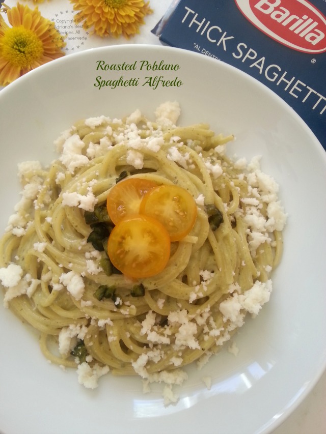 Roasted Poblano Spaghetti Alfredo in less than 30 minutes #BarillaFiesta #WeaveMade #ad 