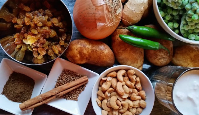 Ingredients for Potato Korma Recipe #DulcesPasas #ad