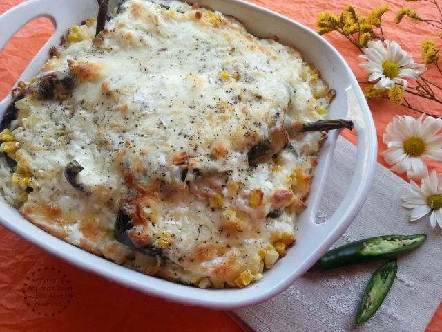 Cazuela de Poblanos y Arroz Blanco para los viernes de Cuaresma Cazuela de Poblanos y Arroz Blanco para los viernes de Cuaresma #ABRecipes #LentenRecipes