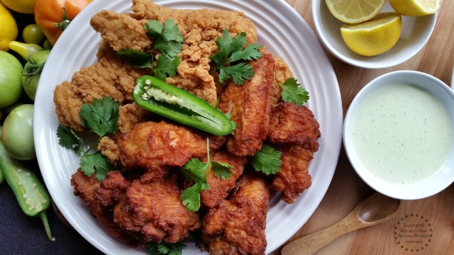 Chicken tenders and Hot Wings Paired with a Jalapeño Garlic Aioli #SummerYum #ad 