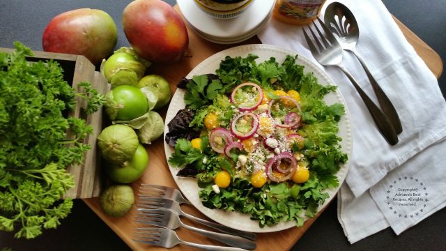 Tomatillo Salad with Mango Recipe #ComidaKraft #ad