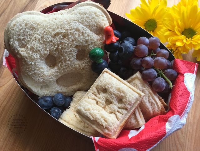 Gifting an idea of a Moms Back to School Bento Box to recognize all those moms that are doin good #DoinGood #ad Gifting an idea of a Moms Back to School Bento Box to recognize all those moms that are doin good #DoinGood #ad