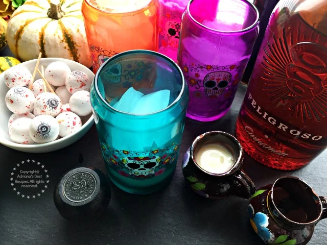 Peligroso Tequila Iced Coffee a spiked coffee drink inspired in the Mexican café de olla flavor profiles #PeligrosoTequila #ad