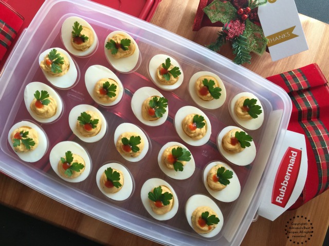 My special Sriracha Deviled Eggs recipe is one of my favorite To-Go options #ShareTheHoliday AD