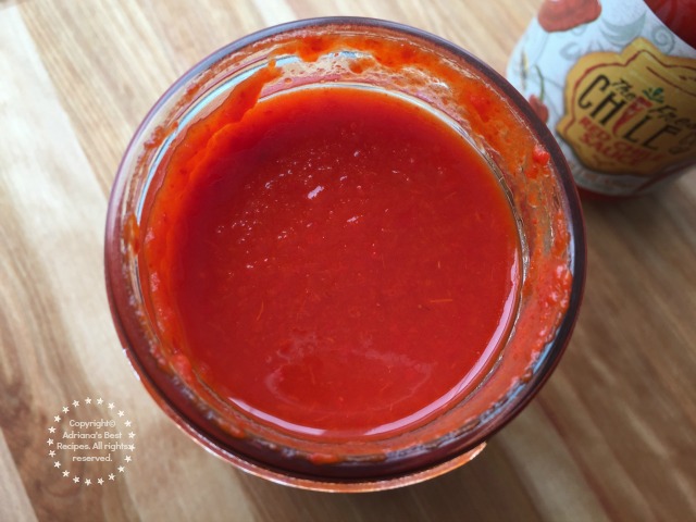 When you open the jar of the red chile sauce from The Fresh Chile Co the smell of the sauce is incredibly fresh