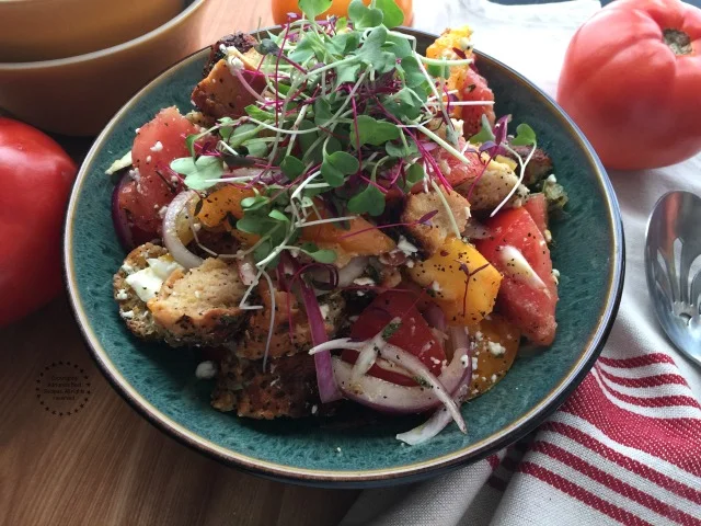 This panzanella salad with toasted everything bagels is without a doubt a delicious side dish