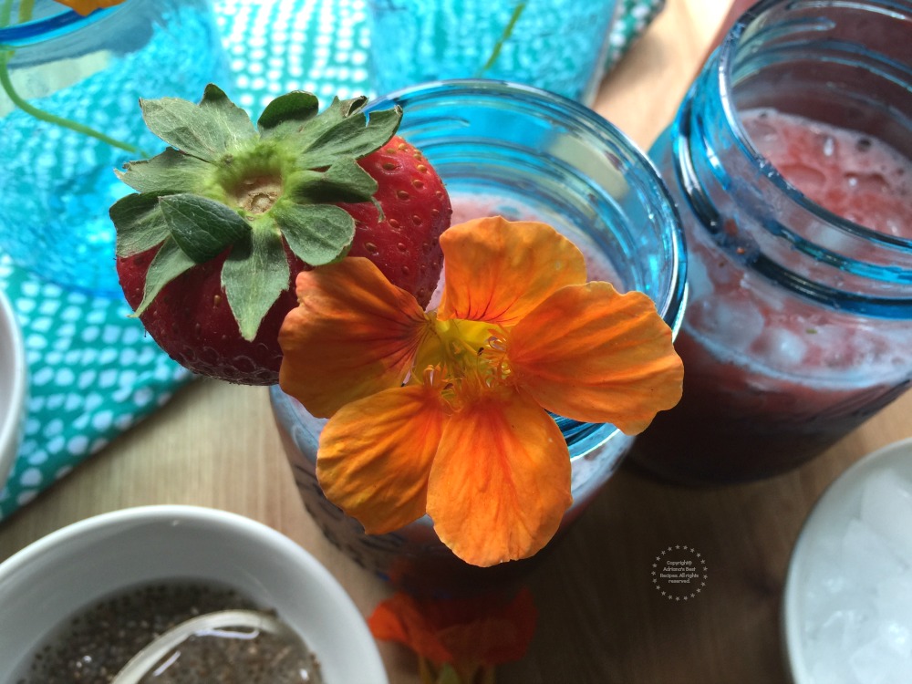 For this strawberry chia agua fresca recipe I am also using a special garnish that came from my edible garden