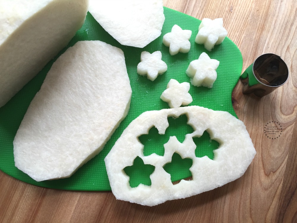 Cutting Jicama Flowers for the Mexican Bento Box