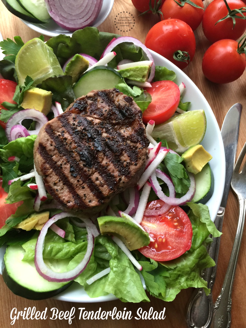 Grilled Beef Tenderloin Salad served over a bed of fresh greens and seasoned with Knorr Caldo de Res Bouillon