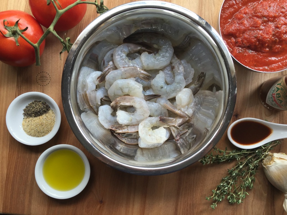 Ingredients for cooking shrimp diabla Ingredients for cooking shrimp diabla