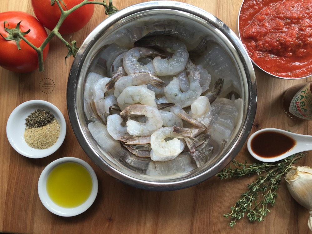 Ingredientes para cocinar los camarones diabla