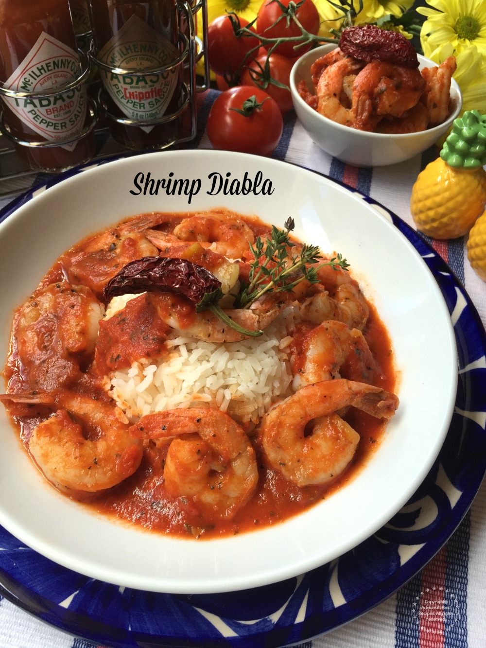 Camarones diabla preparados con tomate, especias mexicanas y salsa chipotle de TABASCO