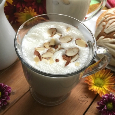 Delicioso atole de almendras para el desayuno