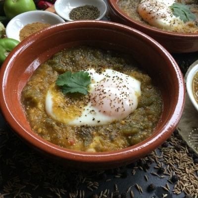 Los huevos rancheros verdes son una receta básica de mi cocina mexicana