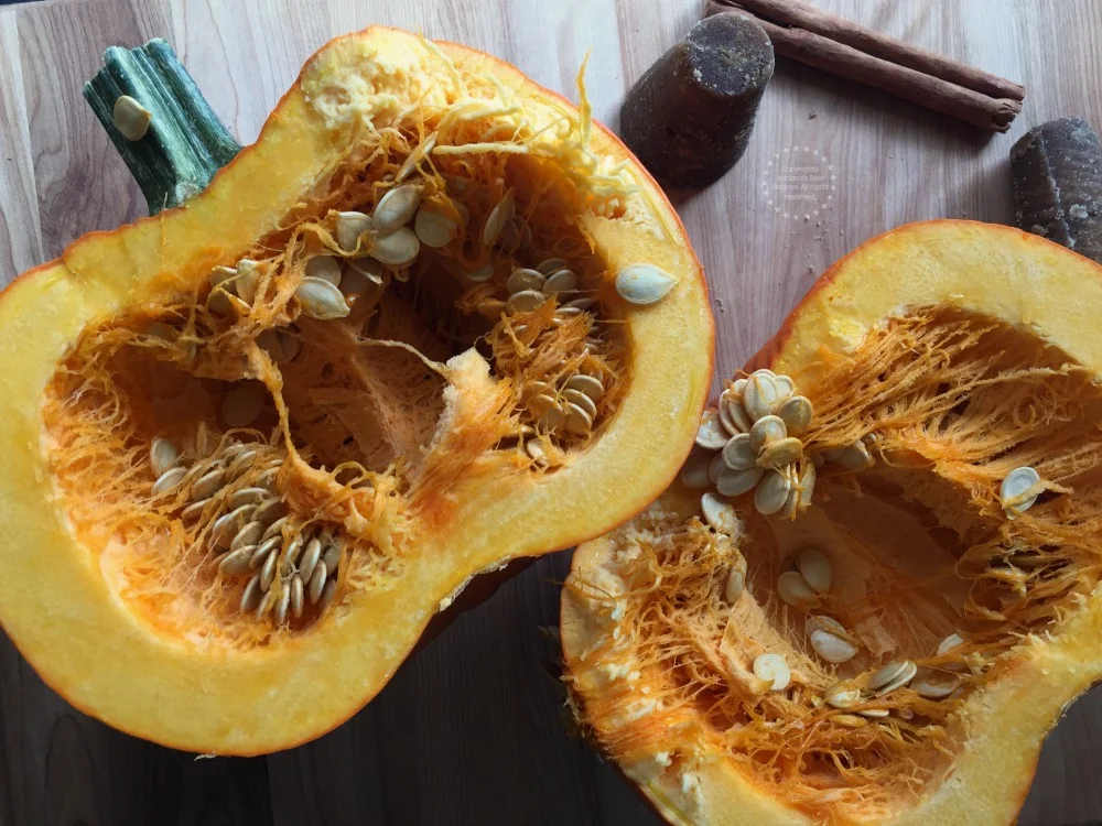 Cut the pumpkin and do not discard the seeds Cut the pumpkin and do not discard the seeds