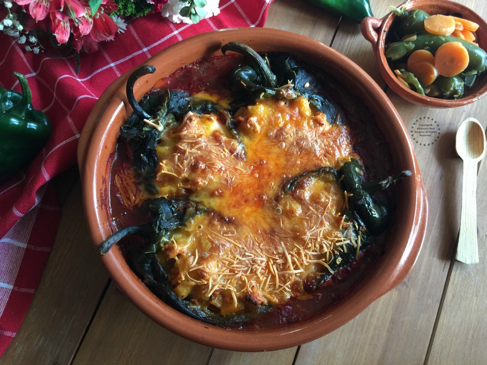 La única manera de cocinar estos chiles rellenos es usando ingredientes auténticos