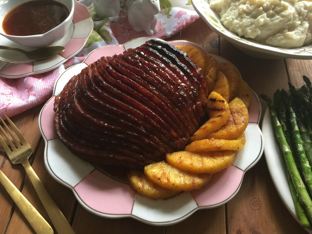 Jamon Glaseado con Piña y Chipotle