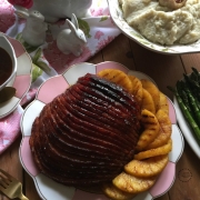 A Chipotle Pineapple Ham inspired in mom’s Jamón Virginia recipe