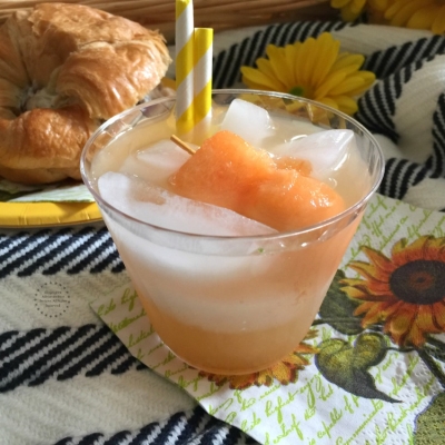 Agua Fresca de Melón Chino y Albahaca Alimonada para disfrutar en un picnic