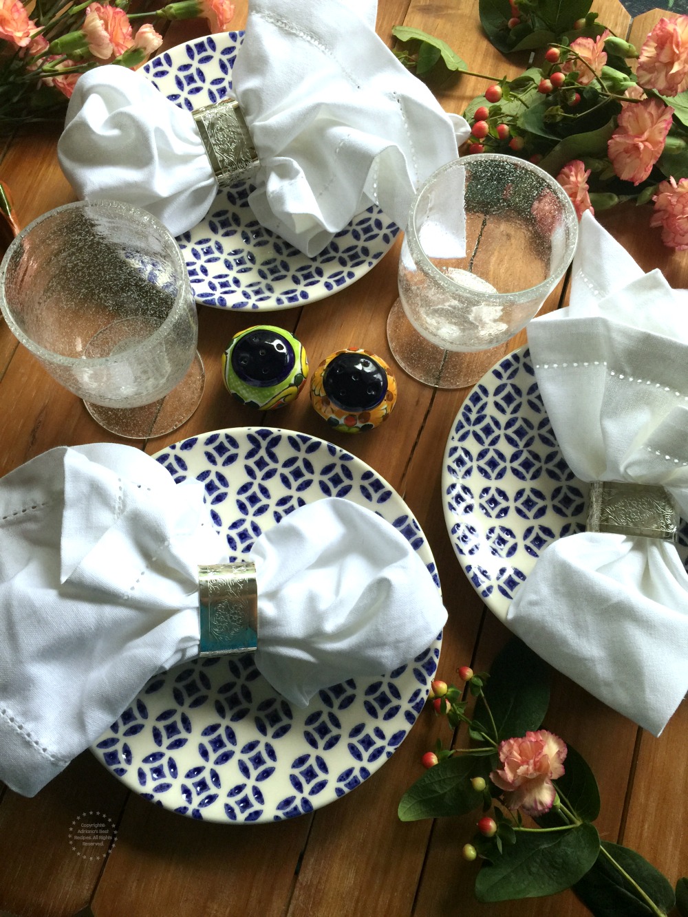 Table set up inspired in traditional poblano elegance