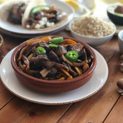 Fajitas Vegetarianas con Verduras Frescas de la Florida