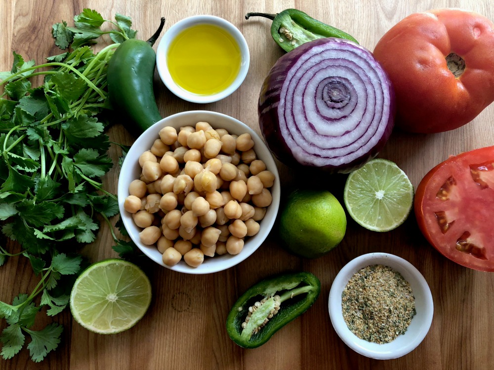 Main ingredients for the Fresh Chickpeas Salsa