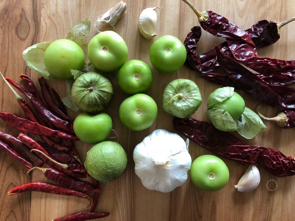 Ingredients for making the Mexican red toasted salsa