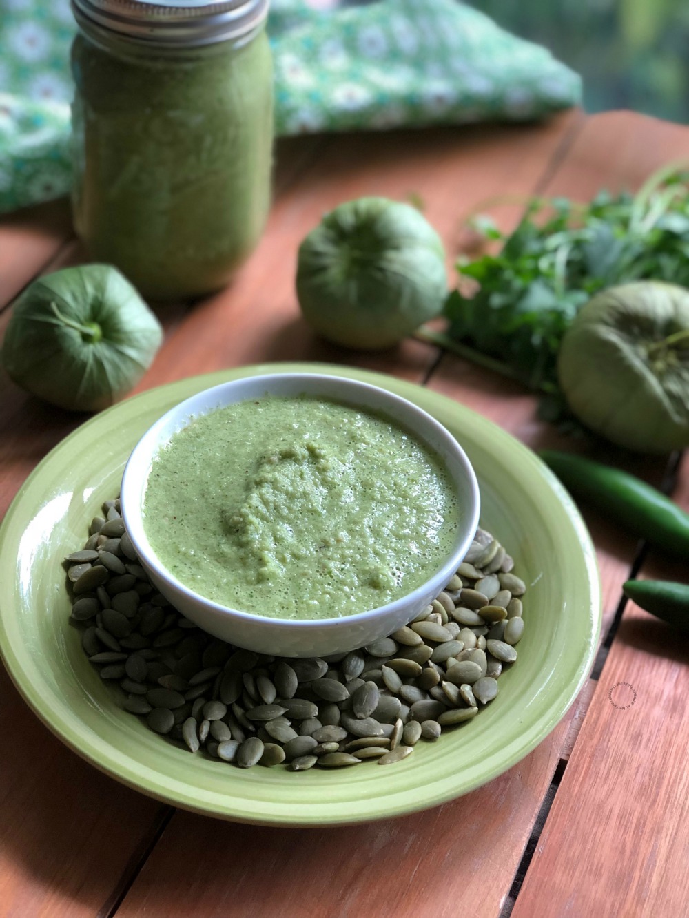 La salsa verde de pepitas de calabaza es originaria del Estado de Guerrero