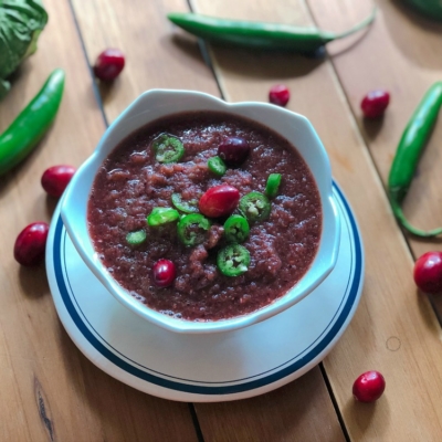 Salsa Picante de Tomatillo y Arándanos