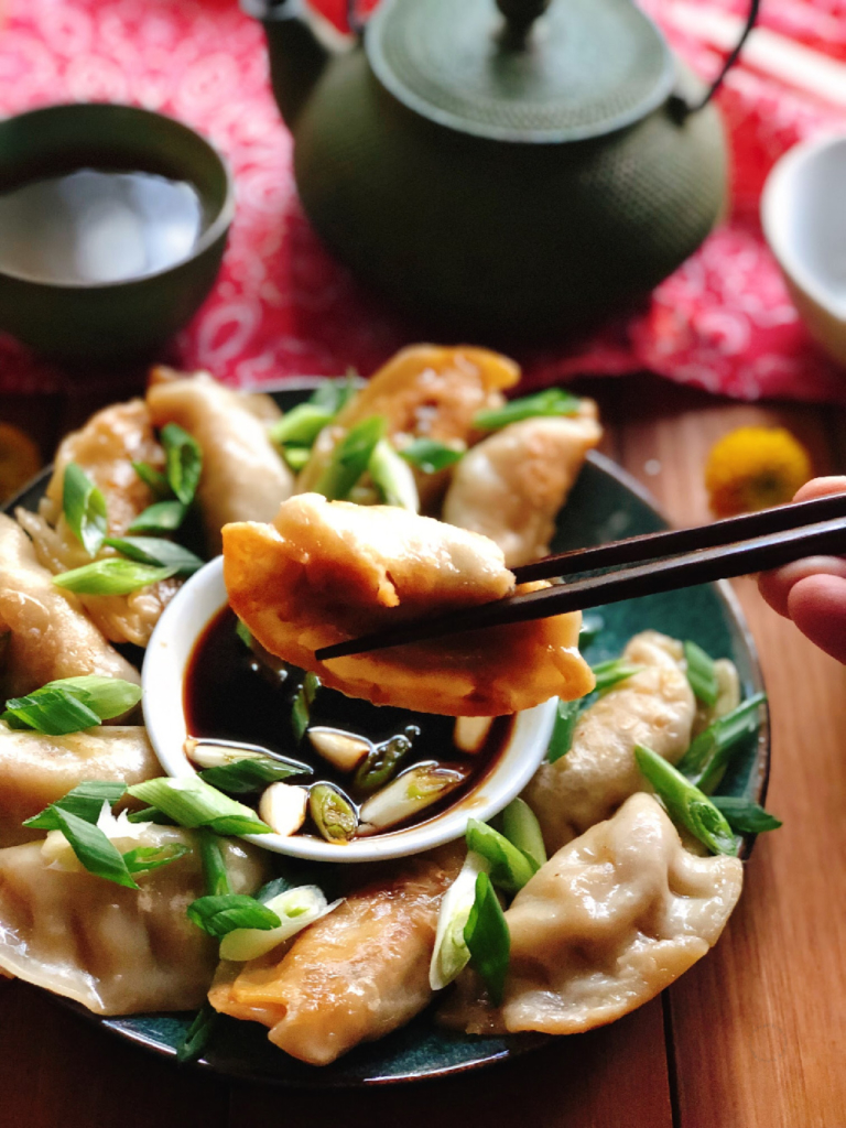 Incluye los potstickers Ling Ling en tu menú de celebración