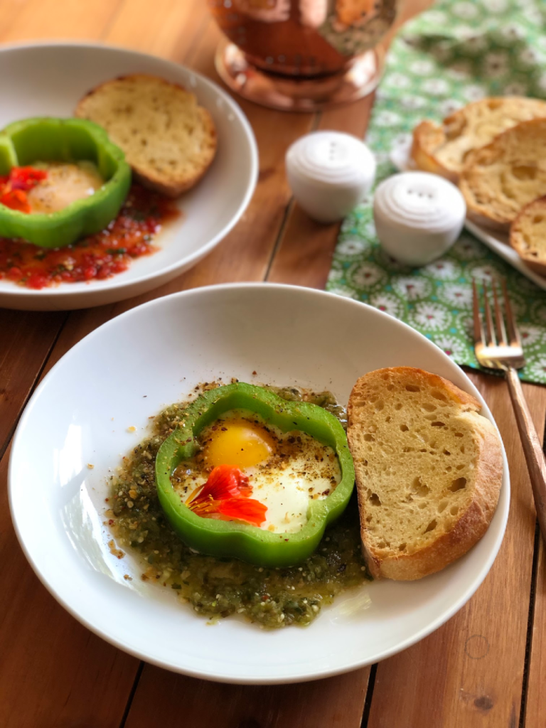 Celebrate springtime making this Bell Pepper Egg breakfast