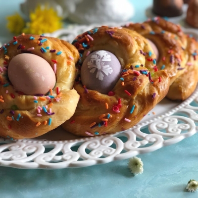European Easter bread with naturally colored Easter Eggs and sprinkles