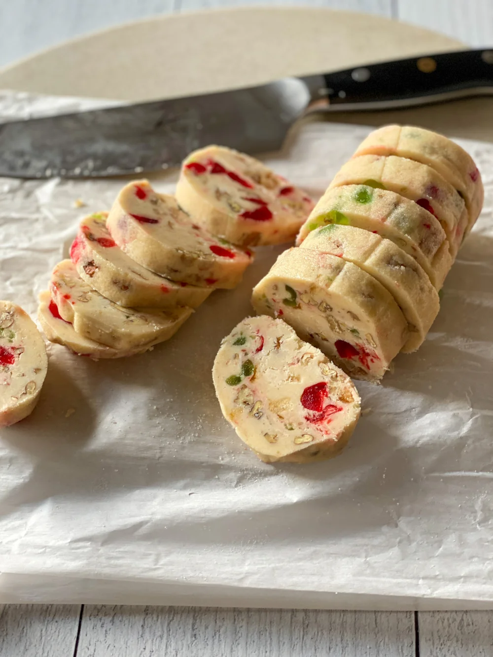 Cutting perfect slices with Zelite Infinity knives