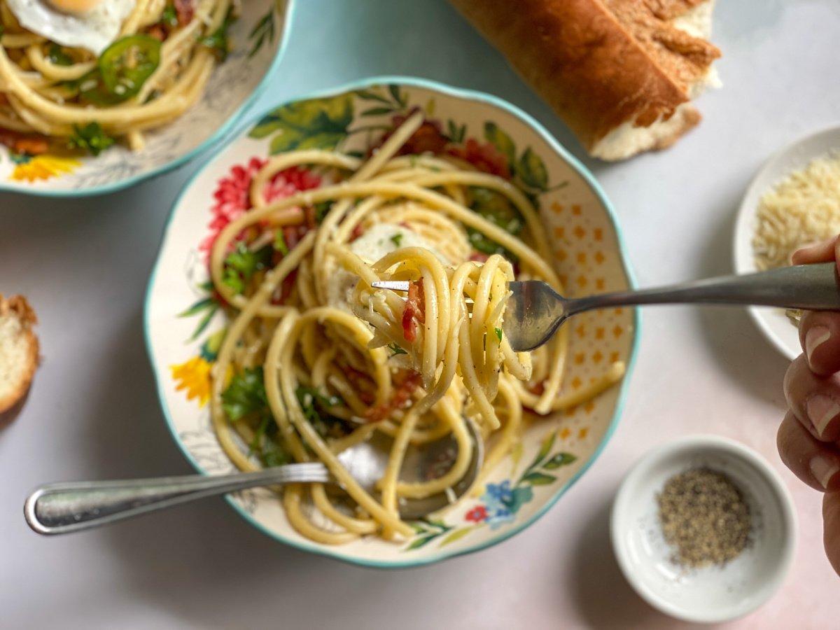 A fork with pasta