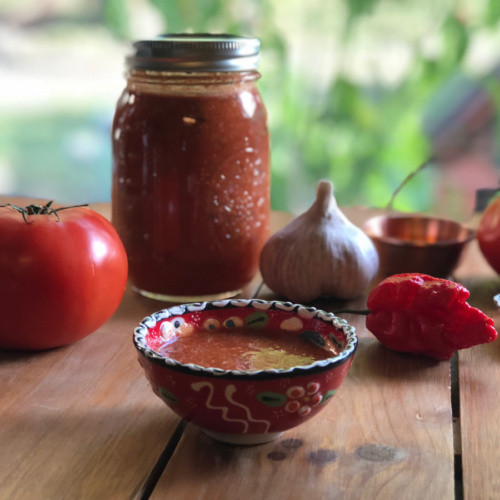 carolina reaper salsa with tomato