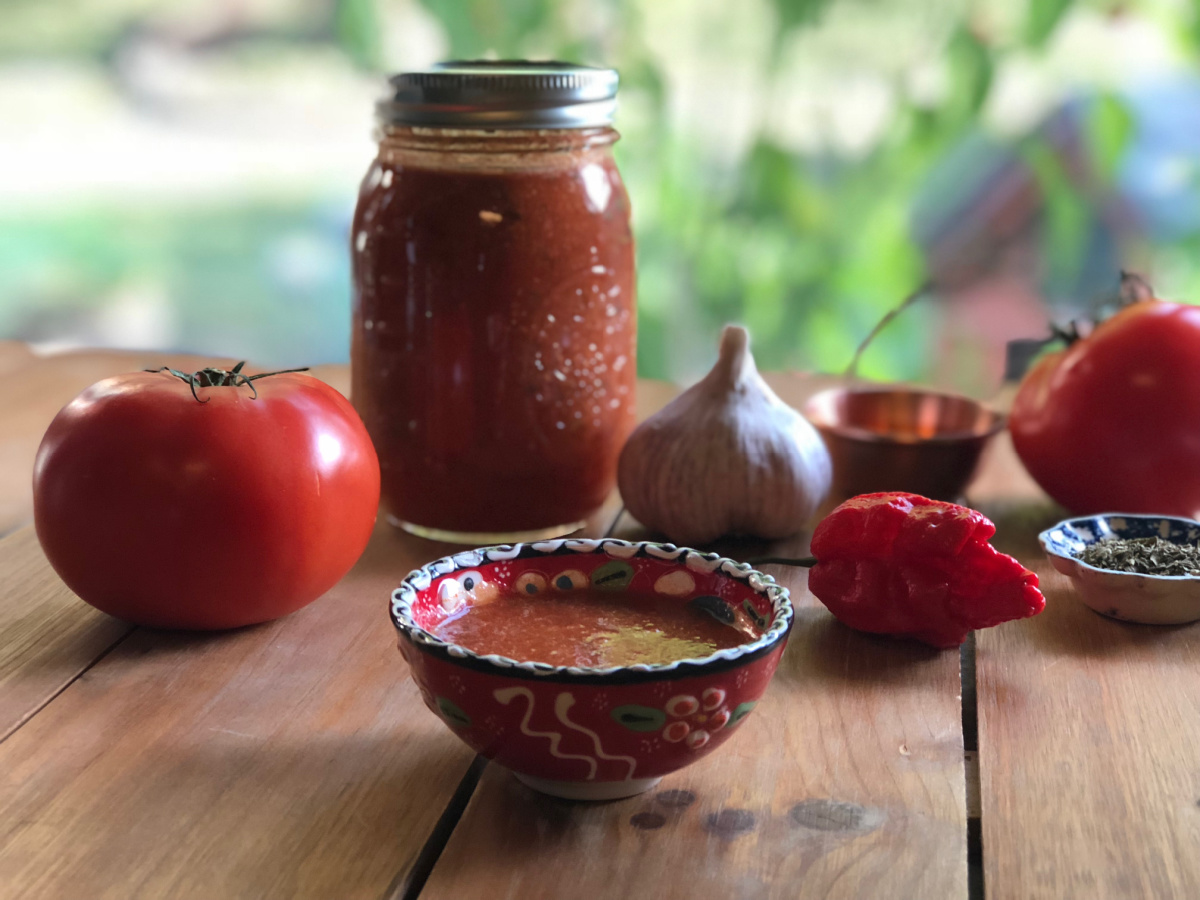 carolina reaper salsa with tomato